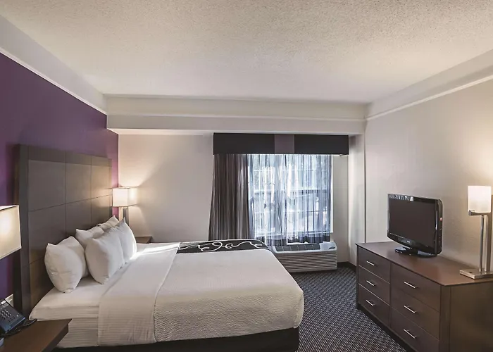 La Quinta By Wyndham Flagstaff Hotel